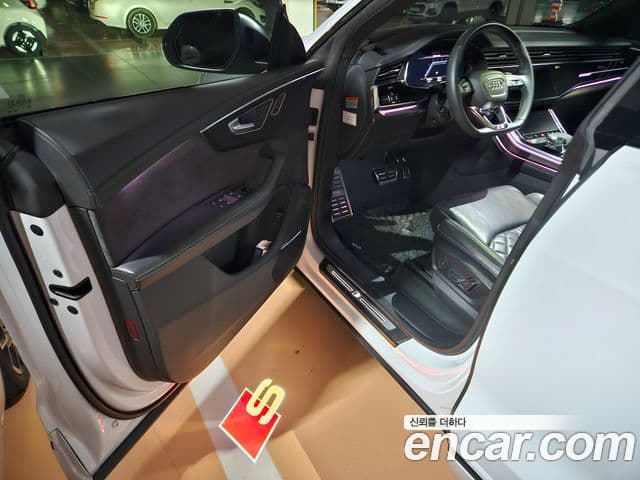 Audi SQ8 (4M), 2020 13