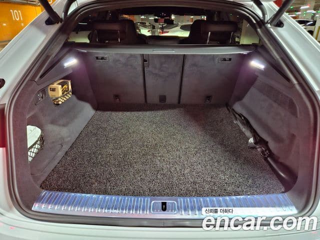 Audi SQ8 (4M), 2020 15