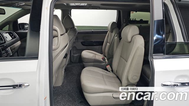 Kia All New Carnival Special, 2018 11