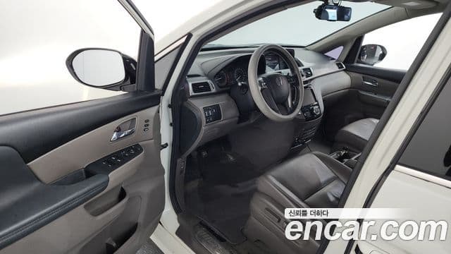 Honda Odyssey 4세대, 2016 10