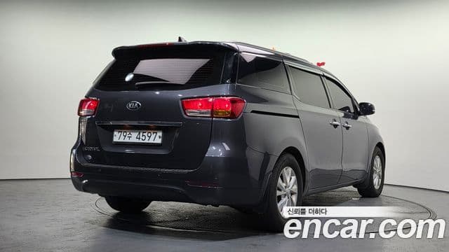Kia All New Carnival Luxury, 2016 2