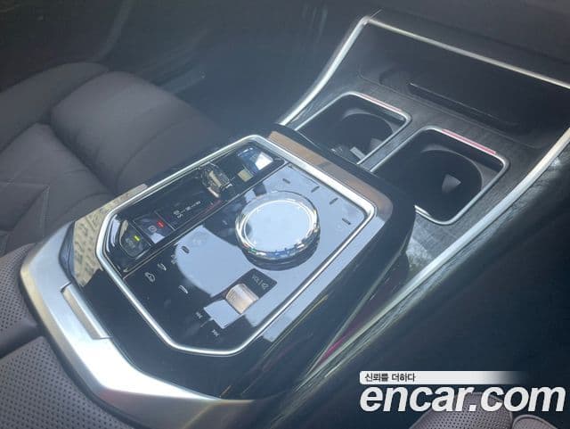 BMW 7시리즈 (G70) 750e xDrive M Sport, 2024 9