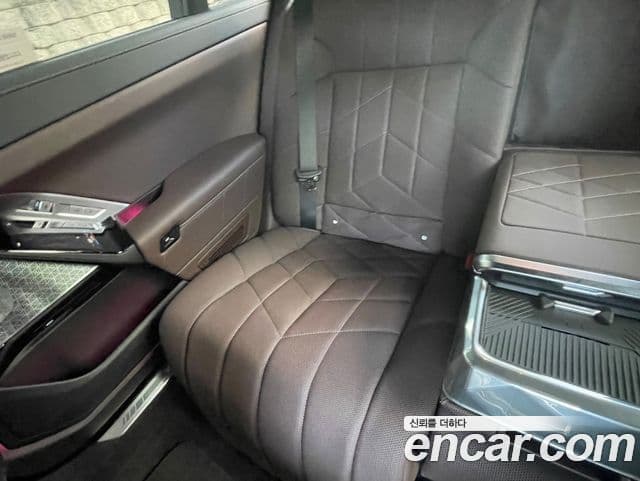 BMW 7시리즈 (G70) 750e xDrive M Sport, 2024 15