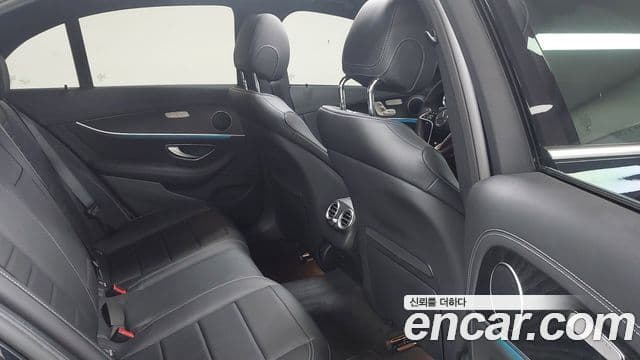 Mercedes-Benz E-класс W213 AMG Line, 2023 10