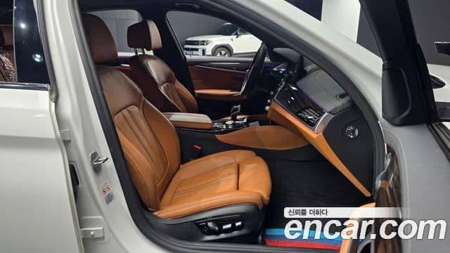BMW 5시리즈 (G30) 520i M Sport, 2021 10