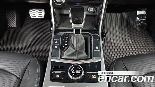 KG모빌리티(SsangYong) Beautiful Korando бензин 1.5 4WD C7 Black Edition, 2025 9