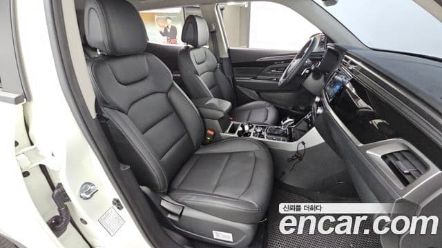 KG모빌리티(SsangYong) Beautiful Korando бензин 1.5 4WD C7 Black Edition, 2025 11