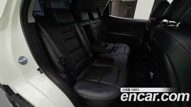 KG모빌리티(SsangYong) Beautiful Korando бензин 1.5 4WD C7 Black Edition, 2025 13