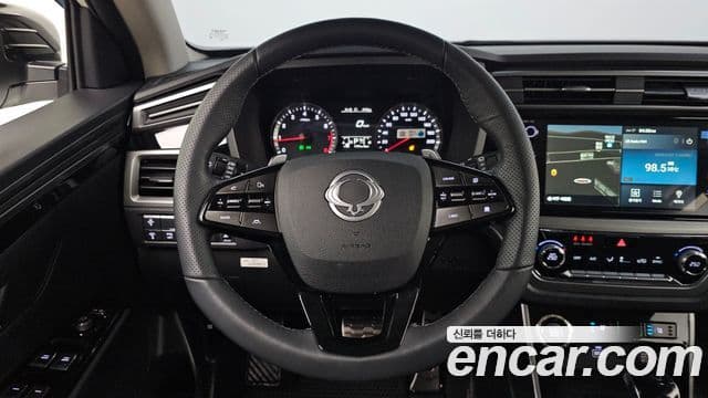 KG모빌리티(SsangYong) Beautiful Korando бензин 1.5 4WD C7 Black Edition, 2025 14
