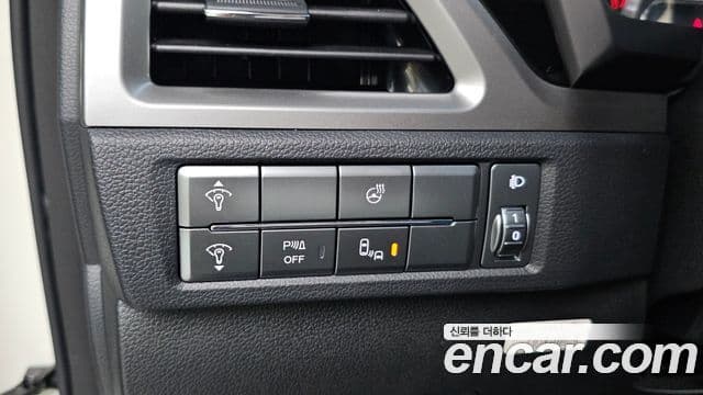 KG모빌리티(SsangYong) Beautiful Korando бензин 1.5 4WD C7 Black Edition, 2025 17