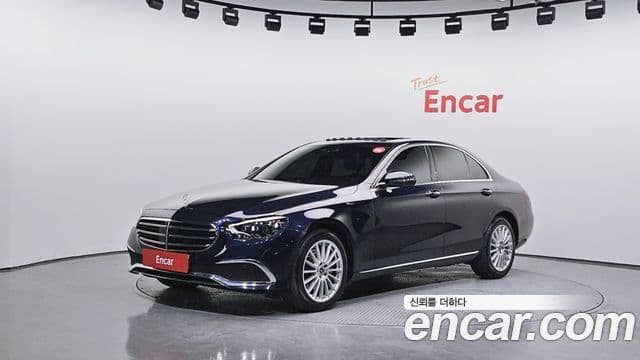 Mercedes-Benz E-класс W213 Exclusive, 2022 1