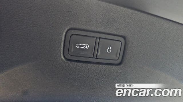 Genesis GV80 купе чёрный, 2025 20