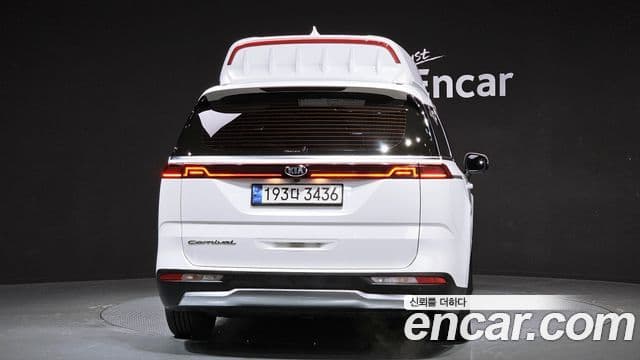 Kia Carnival 4세대 бензин 9인승 High Limousine(компания по спецнадстройкам), 2021 4