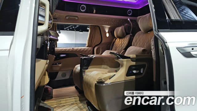 Kia Carnival 4세대 бензин 9인승 High Limousine(компания по спецнадстройкам), 2021 12