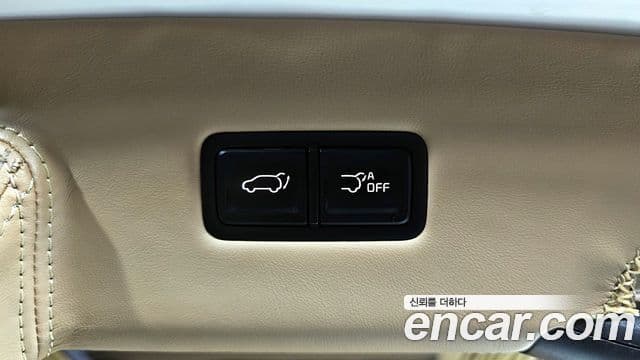 Kia Carnival 4세대 бензин 9인승 High Limousine(компания по спецнадстройкам), 2021 17