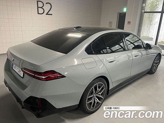 BMW 5시리즈 (G60) 520i M Sport, 2026 6