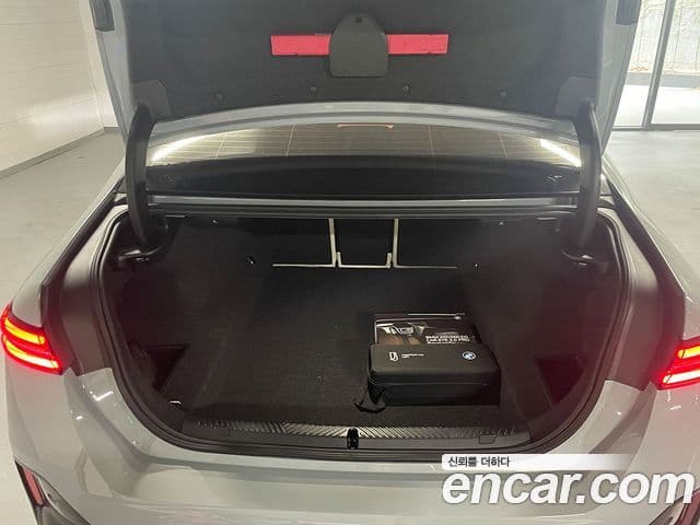 BMW 5시리즈 (G60) 520i M Sport, 2026 18