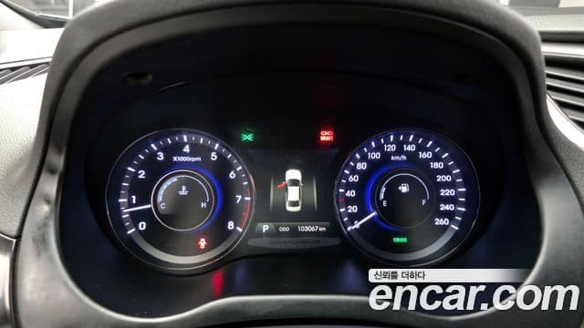 Hyundai Grandeur HG Modern, 2014 8