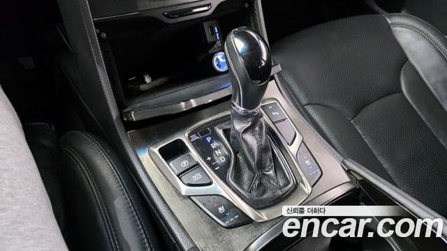 Hyundai Grandeur HG Modern, 2014 9