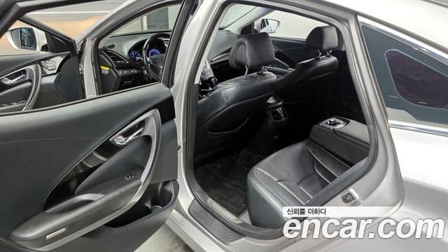 Hyundai Grandeur HG Modern, 2014 11