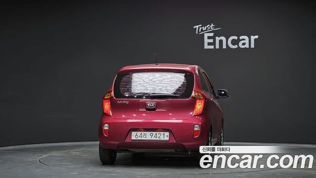 Kia All New Morning Deluxe Trendy, 2014 4