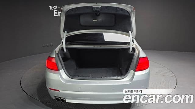 BMW 5시리즈 (F10), 2011 20