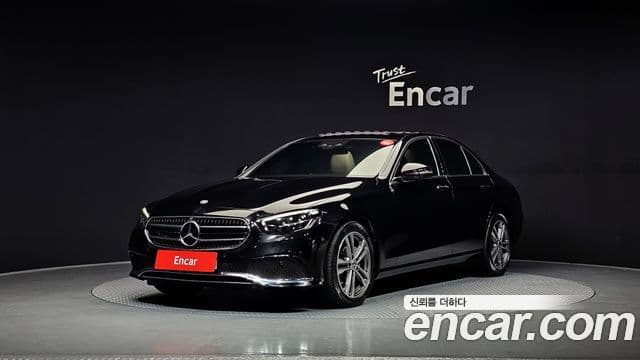 Mercedes-Benz E-класс W213 Avantgarde, 2023 1