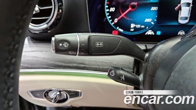 Mercedes-Benz E-класс W213 Avantgarde, 2023 17