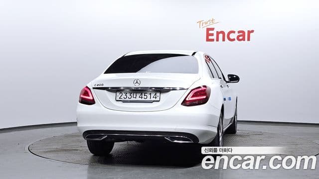 Mercedes-Benz C-класс W205 Avantgarde, 2020 4