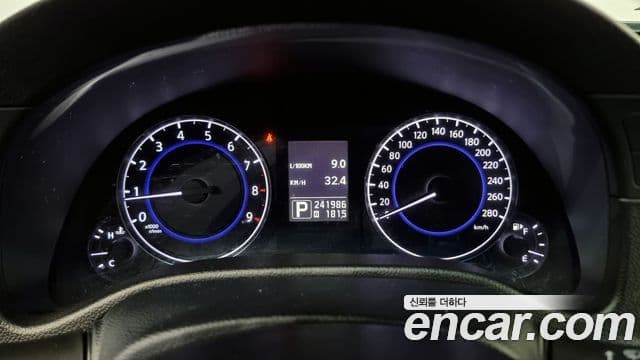 Infiniti G25 V36, 2012 8