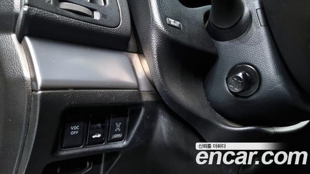 Infiniti G25 V36, 2012 19