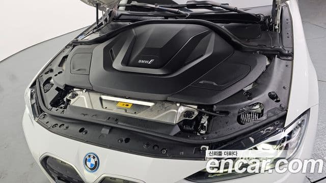 BMW i4 eDrive40 M Sport, 2022 6