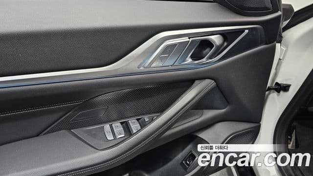 BMW i4 eDrive40 M Sport, 2022 18