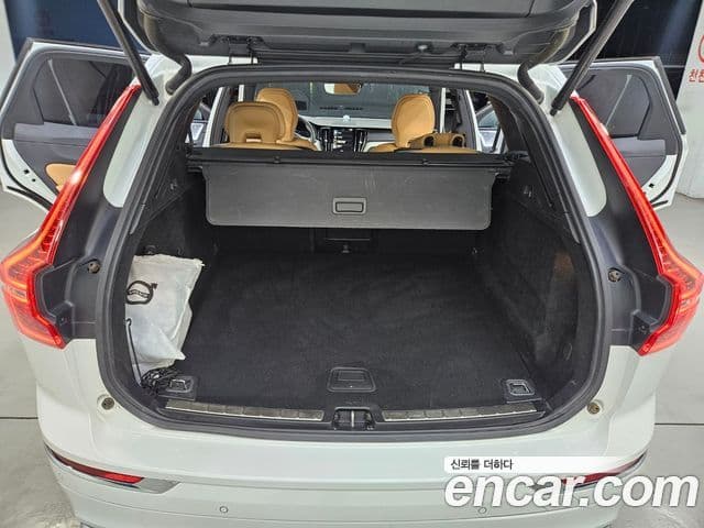 Volvo XC60 2세대 D5 Inscription, 2019 19
