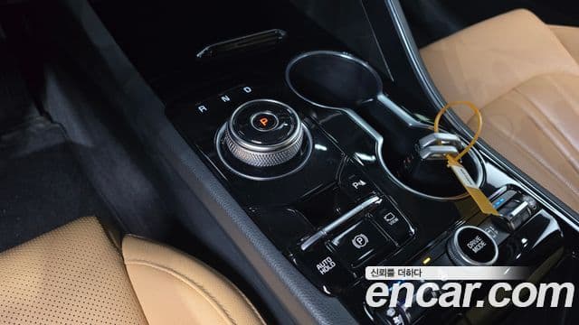 Kia K5 гибрид 3세대 Signature, 2022 9