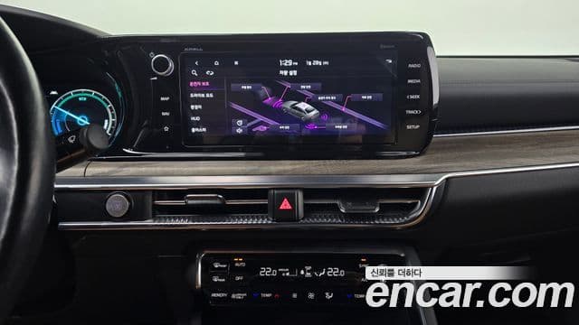 Kia K5 гибрид 3세대 Signature, 2022 15