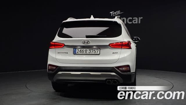 Hyundai Santa Fe TM Exclusive Special, 2019 4