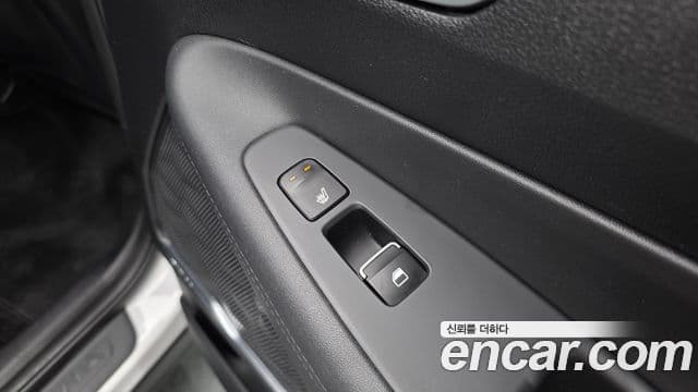 Hyundai Santa Fe TM Exclusive Special, 2019 17