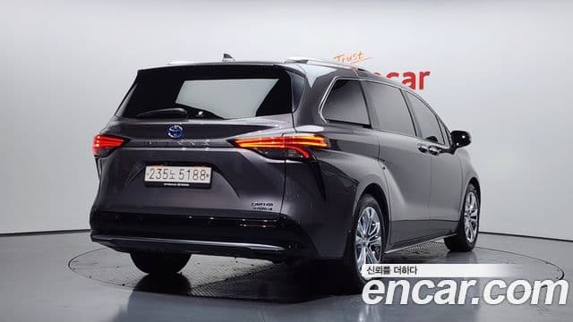 Toyota Sienna 4세대, 2023 2