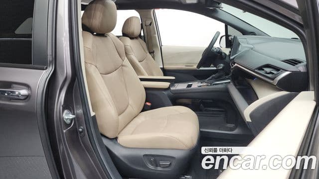 Toyota Sienna 4세대, 2023 11