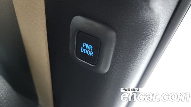 Toyota Sienna 4세대, 2023 18