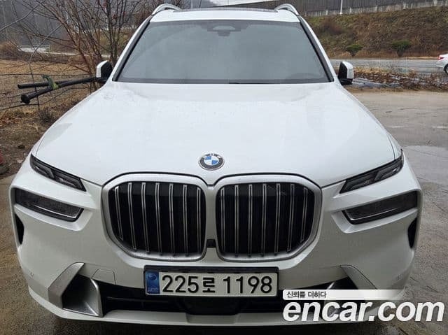 BMW X7 (G07) xDrive 40i Design Pure Excellence 7인승, 2025 3