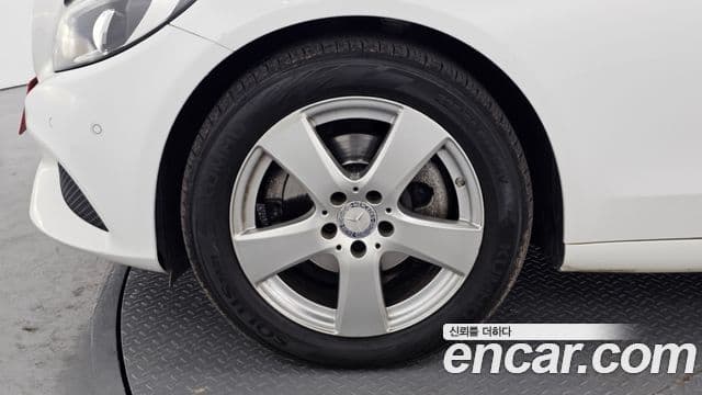 Mercedes-Benz C-класс W205 C200 d, 2017 все фото