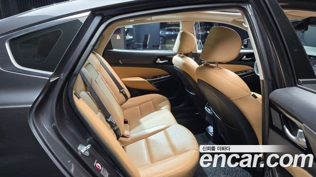 Kia K7 Premier Noblesse, 2020 12