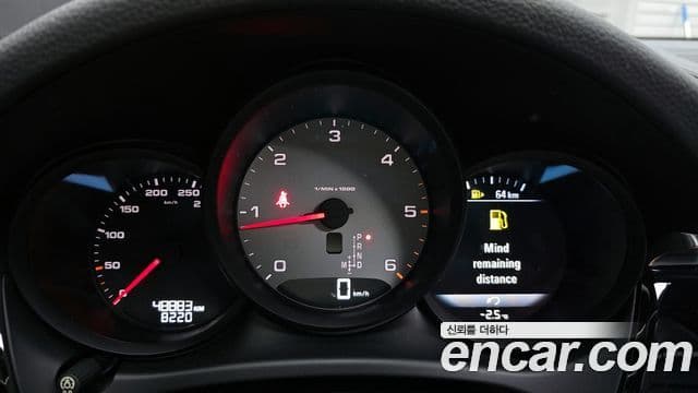 Porsche Macan 95B, 2015 8