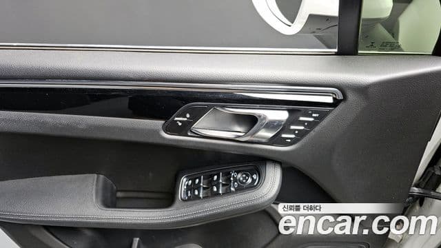 Porsche Macan 95B, 2015 17