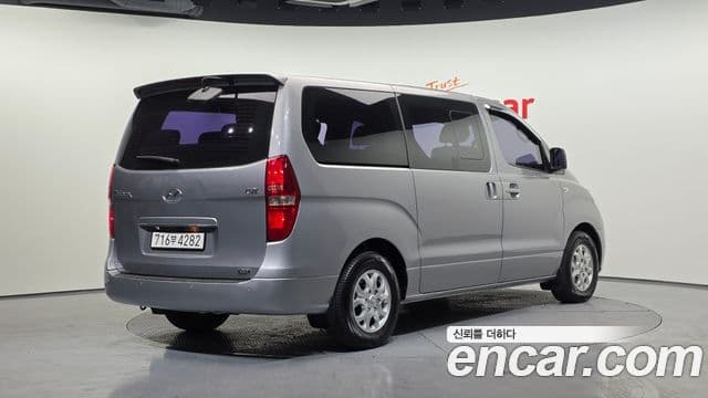 Hyundai Grand Starex CVX Premium, 2012 2