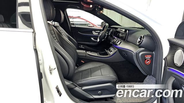 Mercedes-Benz E-класс W213 AMG Line, 2022 11