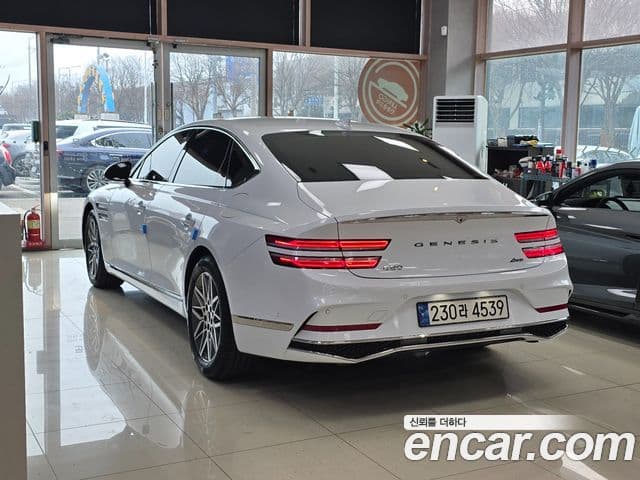 Genesis G80 (RG3) бензин 2.5 турбо AWD, 2025 4