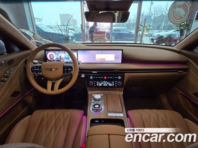 Genesis G80 (RG3) бензин 2.5 турбо AWD, 2025 11